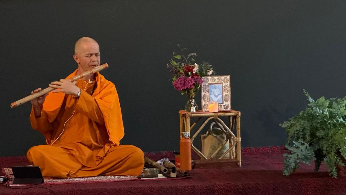 Swami Madhuram in Edinburgh