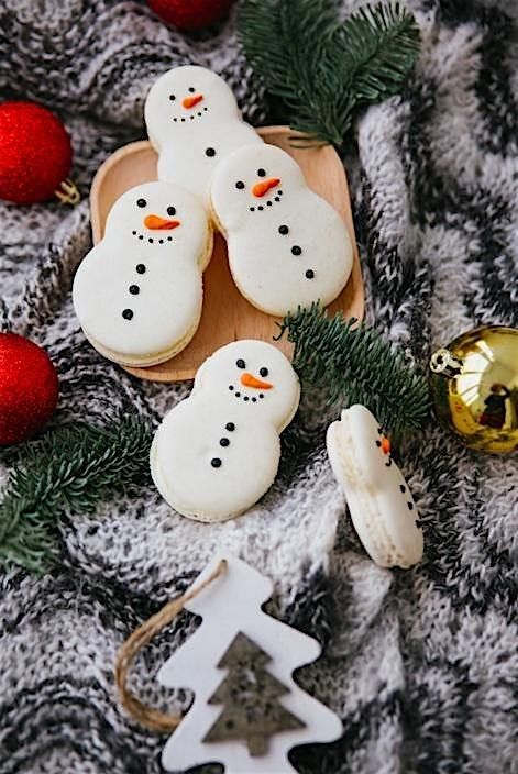 Snowman Cookie Decorating with Lucky's Bakehouse