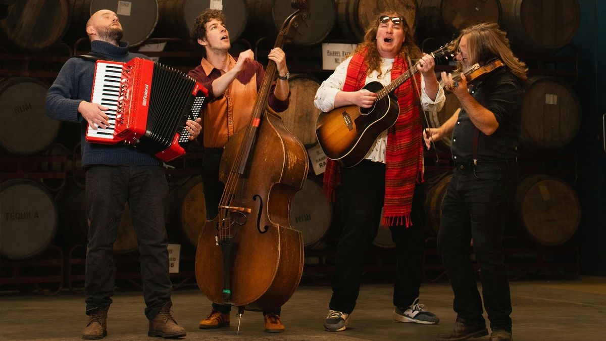 HYDE FAMILY JAM'S NOT NYE!