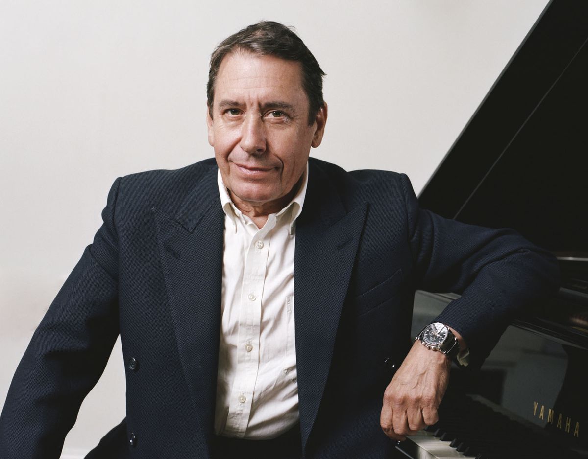 Jools Holland and his Rhythm & Blues Orchestra in Paradiso