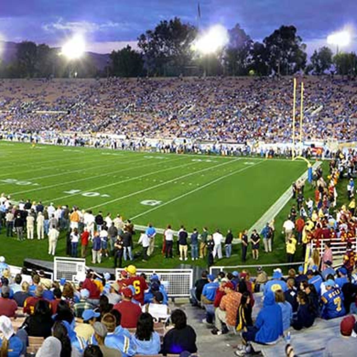 Fresno State Bulldogs at UCLA Bruins Football at Rose Bowl Stadium