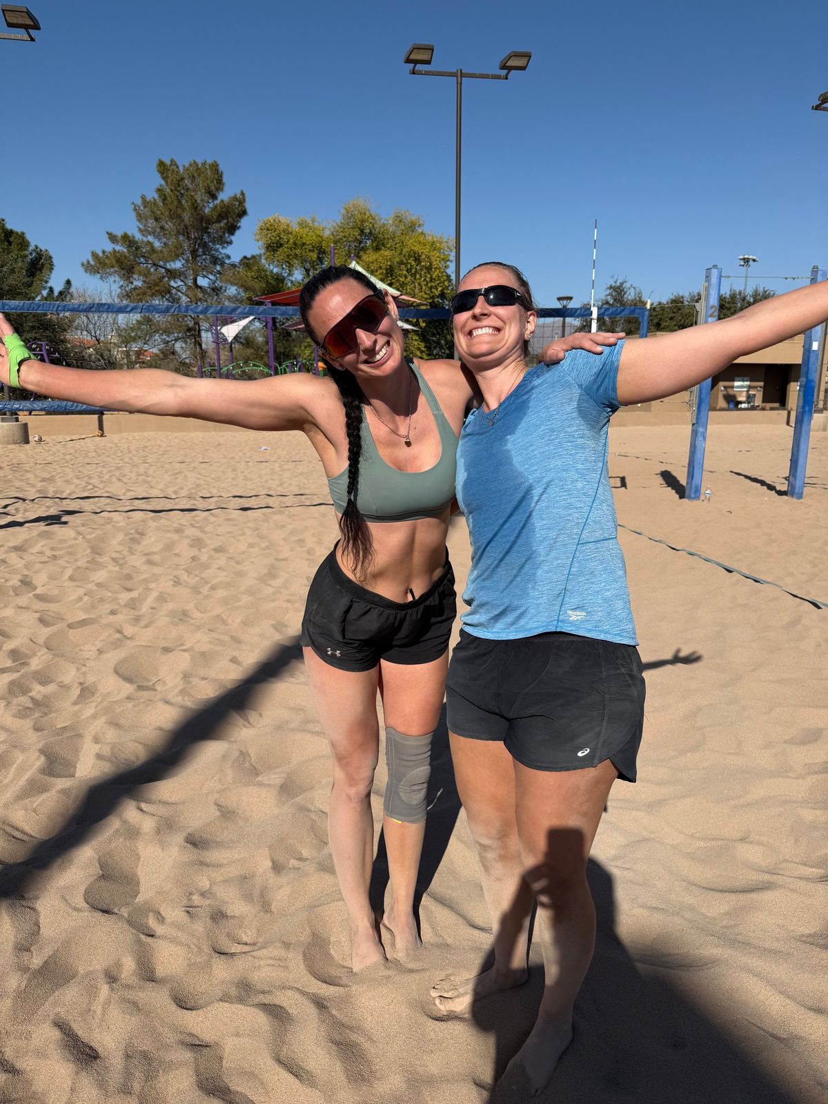 Vibin\u2019 Women\u2019s Doubles Tournament