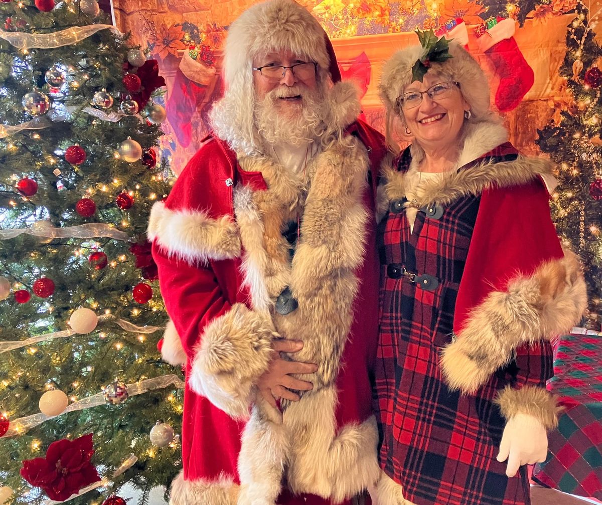 Santa and Mrs. Claus visit Brambleberry Winery