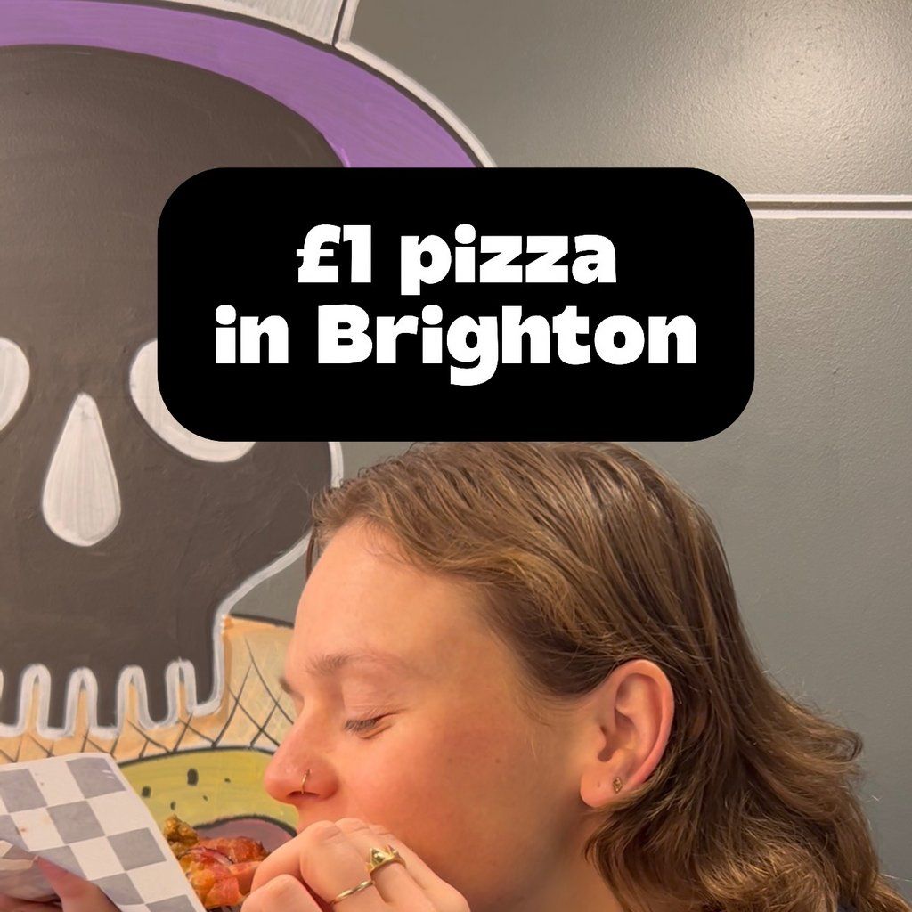 \u00a31 Christmas Pizza Slices at Vudu Food 3 to 6 of Dec