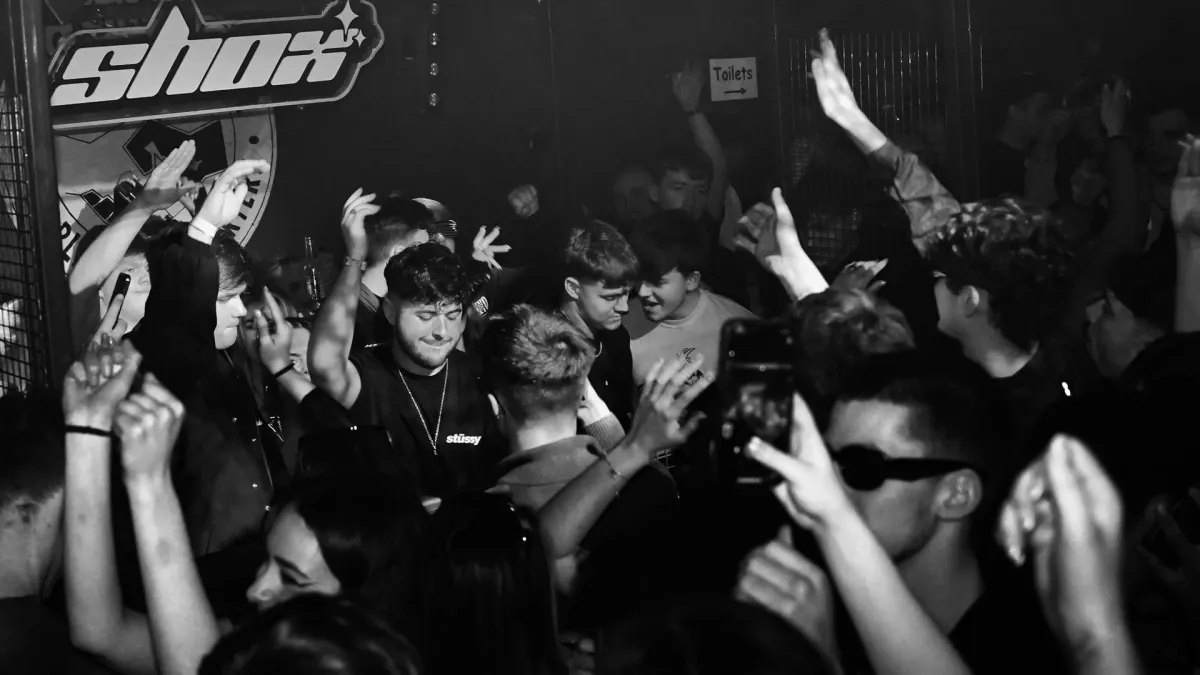 Obsk\u00fcr, Robbie Doherty, Jamback in Amsterdam