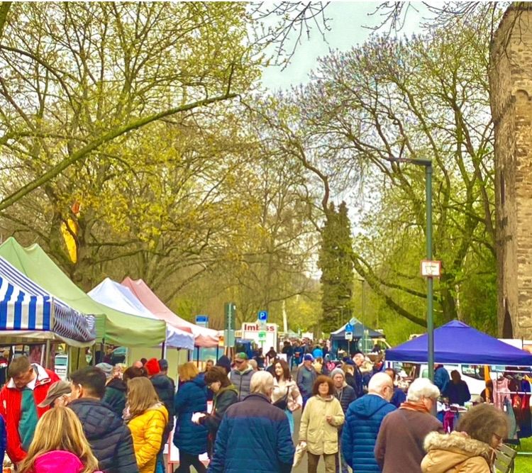 Flohmarkt 56112 Lahnstein,  Rheinanlage (Adolph- Kolping- Ufer, Oberlahnstein)