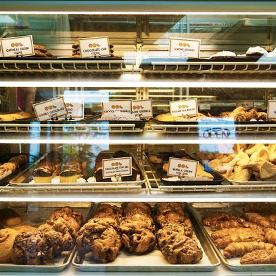 Goldie's Donuts & Bakery