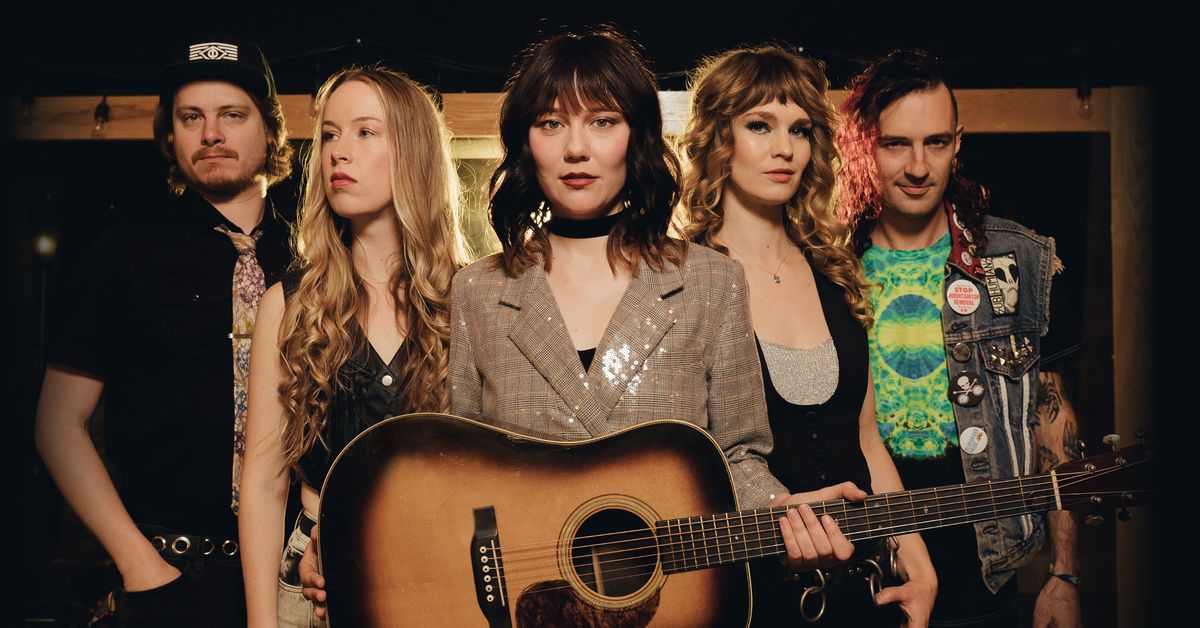 Molly Tuttle & Golden Highway