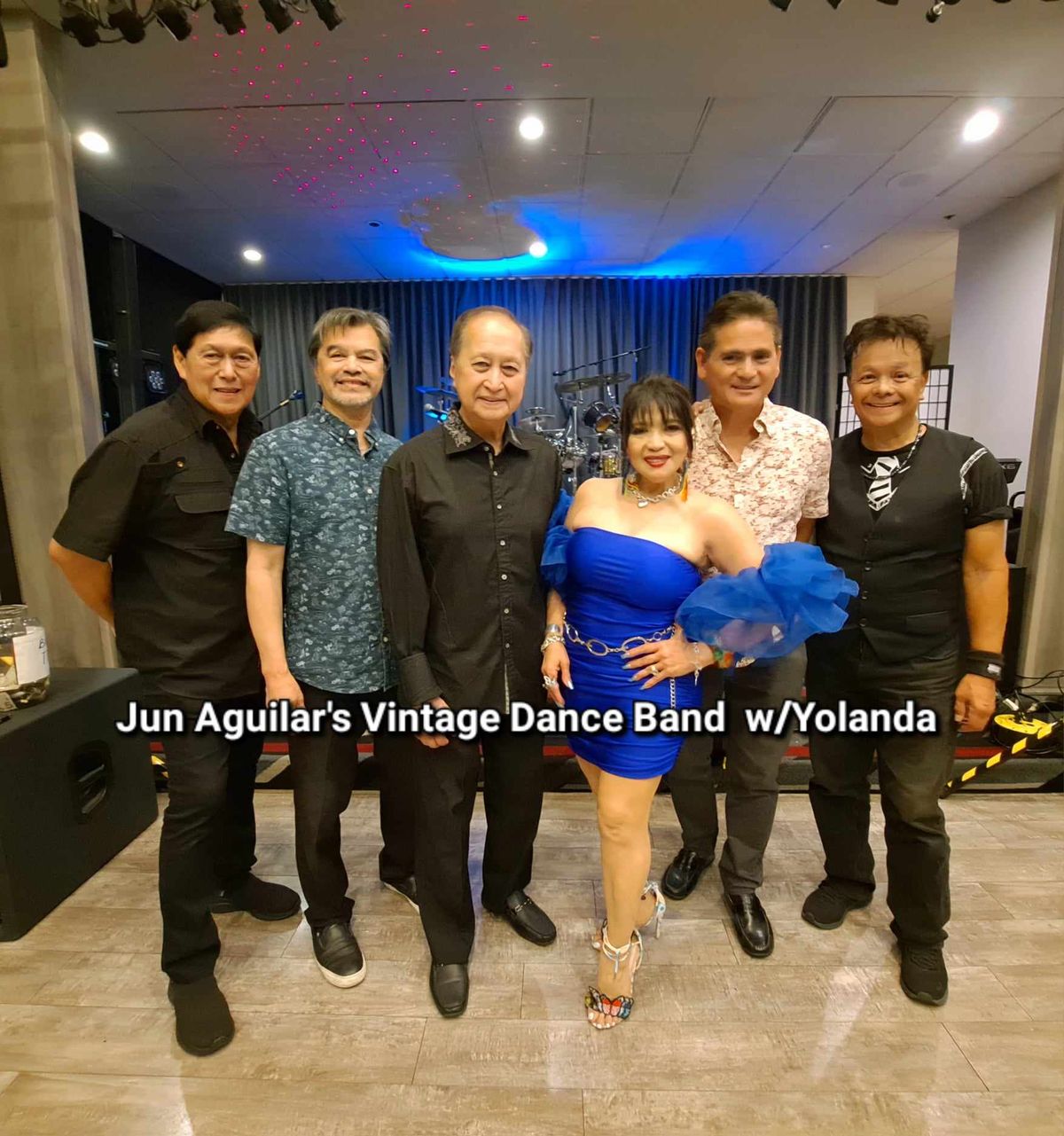 "Jun Aguilar's Vintage Dance Band w\/Yolanda": Non-Stop Dancing @ Fort Mckinley Restaurant Bar!!!