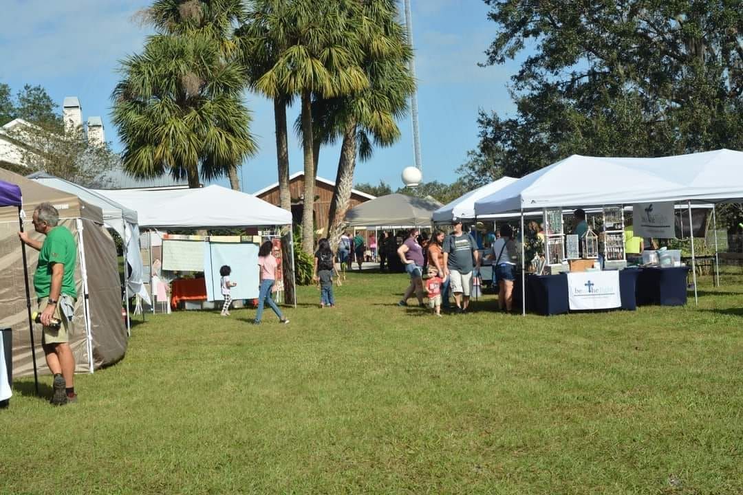 Vendors  and Volunteers ONLY Art on the Farm SET UP!!!