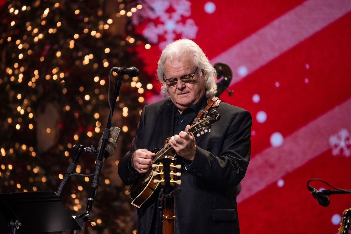 Ricky Skaggs and Kentucky Thunder Christmas