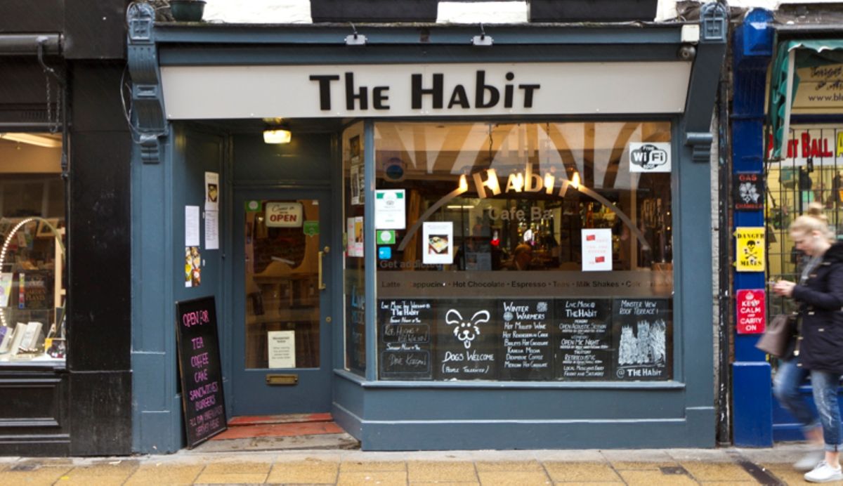 DWM and pals in the Habit - retirement gig