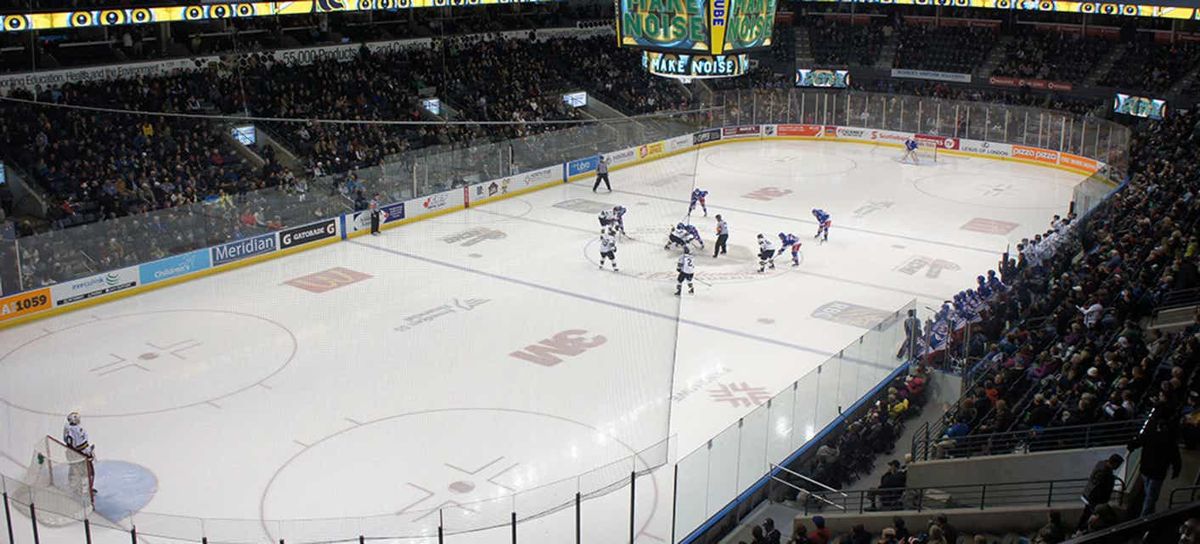 Owen Sound Attack at London Knights