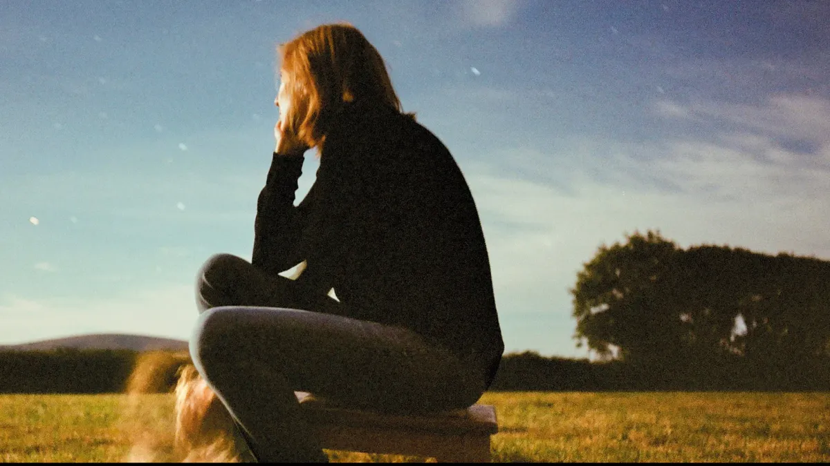 Beth Gibbons in \u5927\u962a\u5e02\u6d6a\u901f\u533a