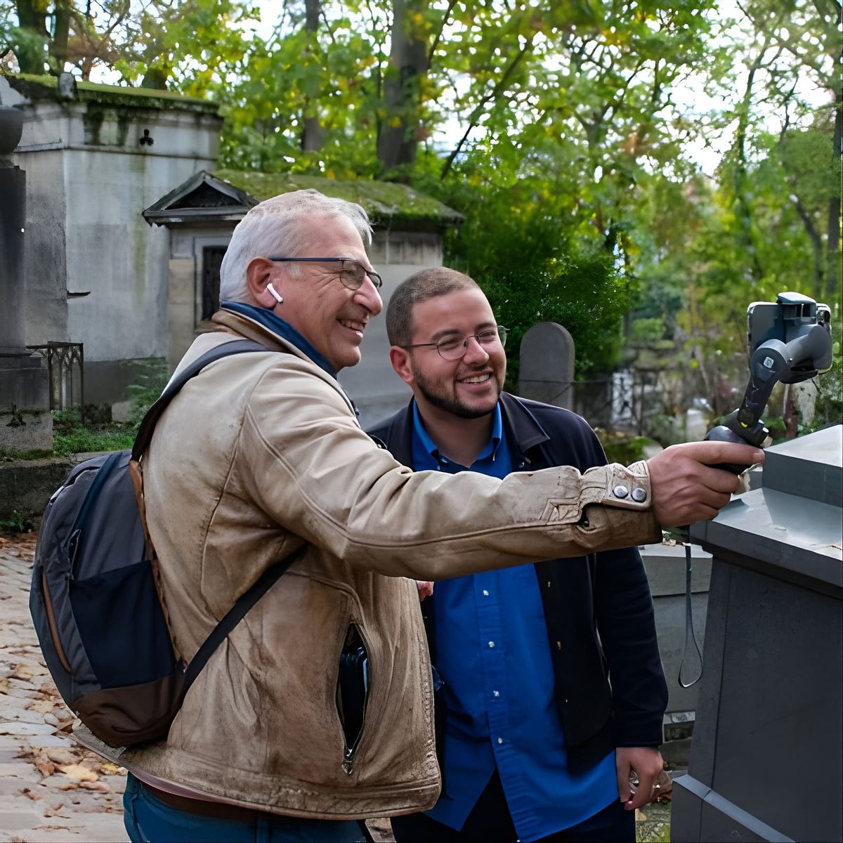 P\u00e8re Lachaise Cemetery Tour: A Stroll Through Immortal History