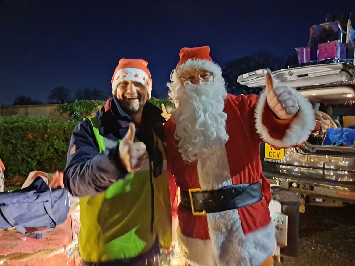 Santa comes to Kirky!