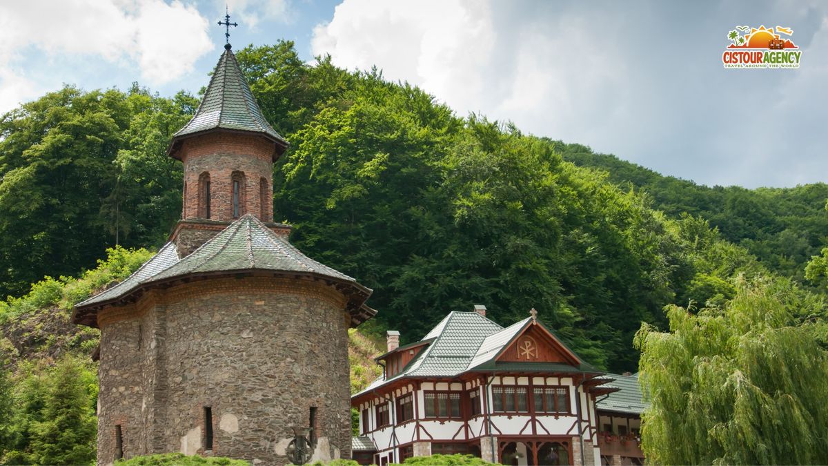 PELERINAJ 2 ZILE MANASTIRILE CRISAN - IZBUC - PRISLOP