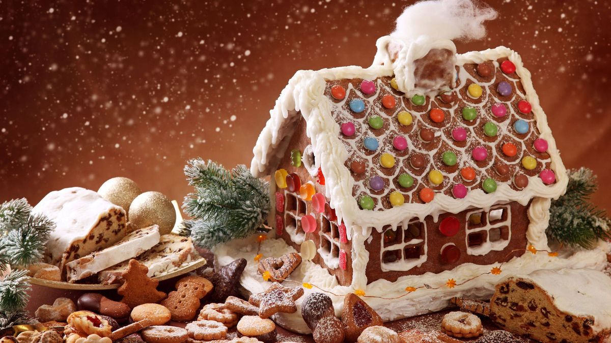 Gingerbread House Decorating