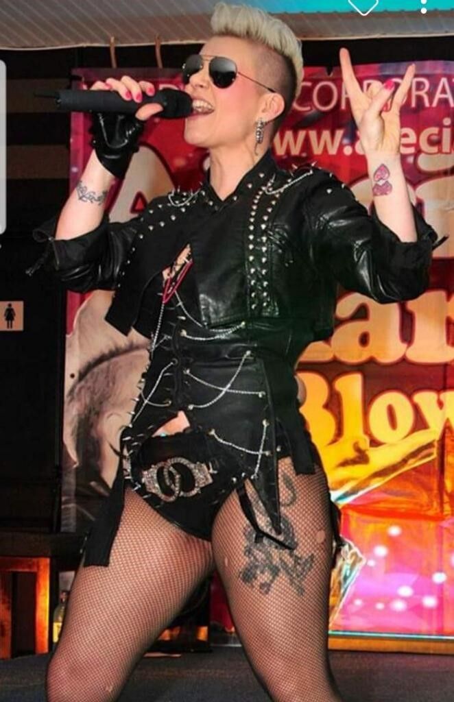  Alecia Karr - Offical P!nk Tribute Act