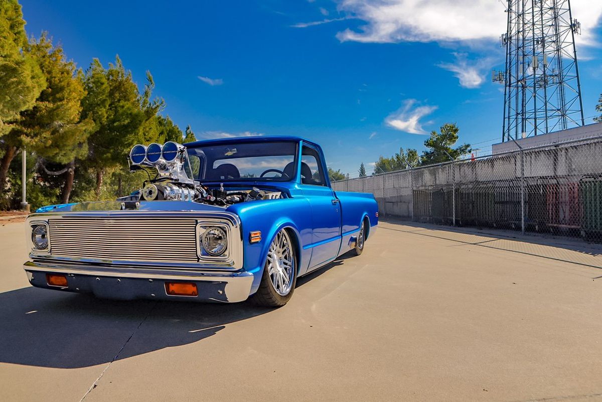 Cars and Coffee Roseville April 2025