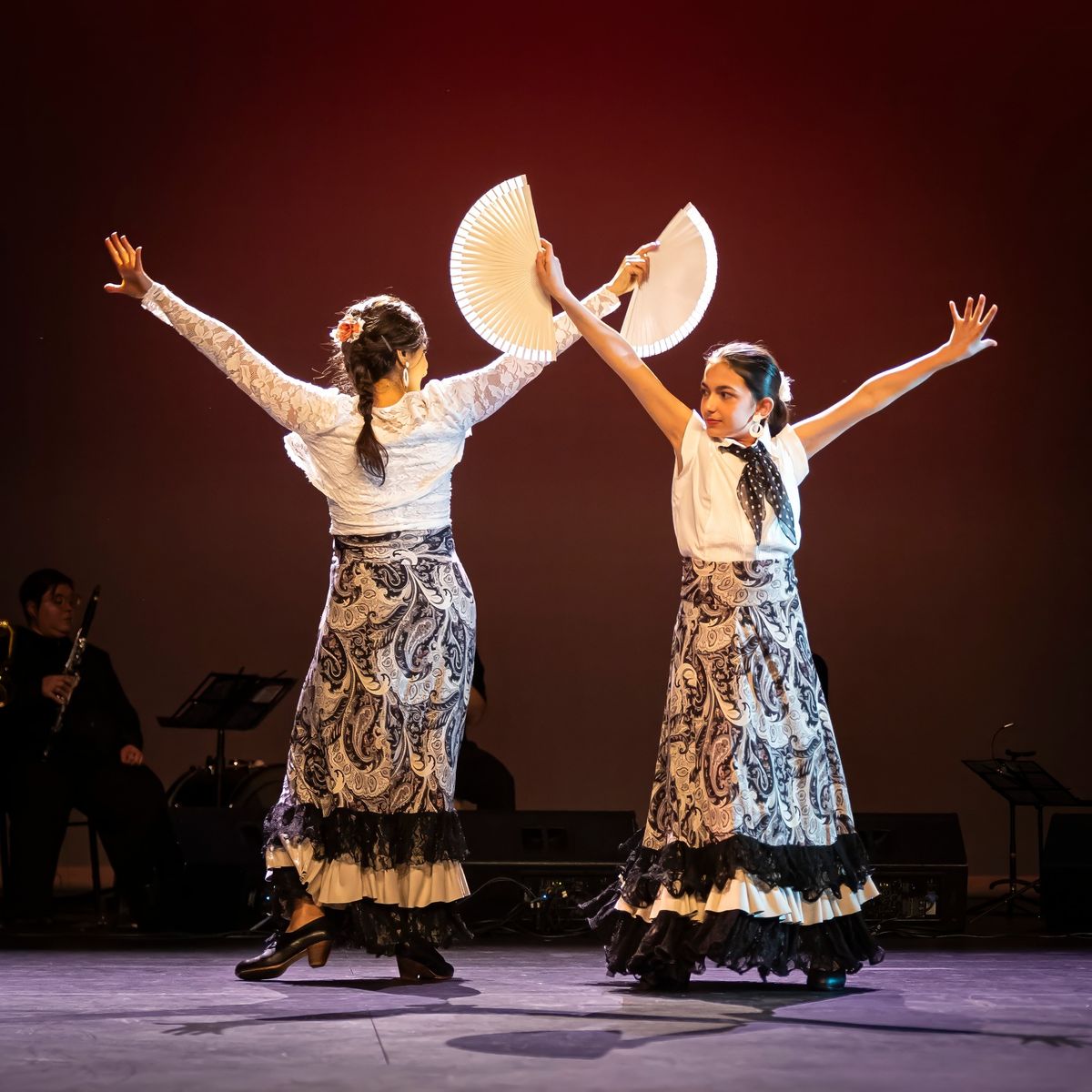 Flamenco dance workshop: Sevillanas with hand fan (abanico)