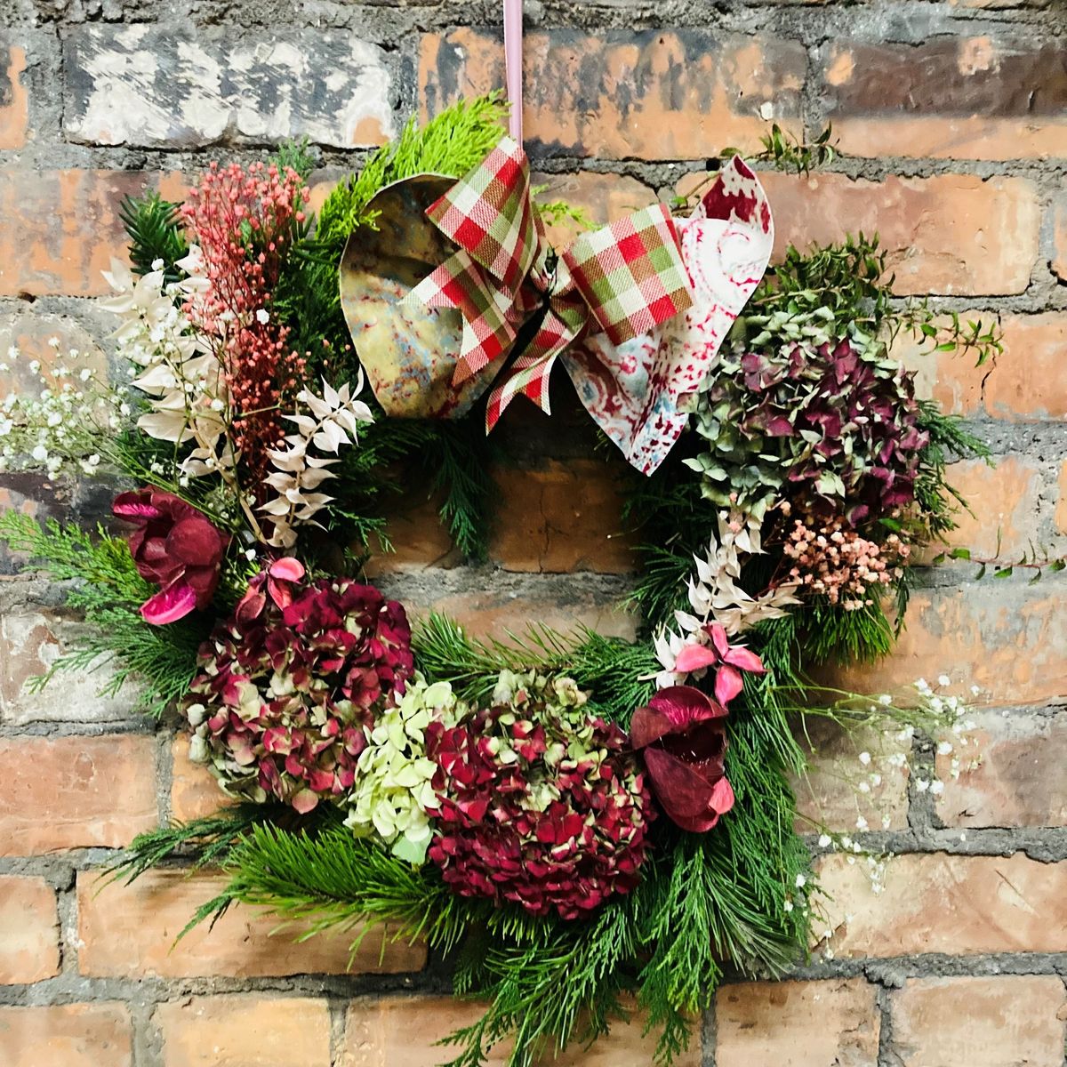 Wreath making at the art room