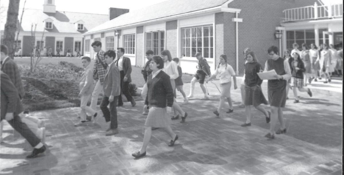 Parking Schoolhouse Players: The Ugly Duckling - Florence