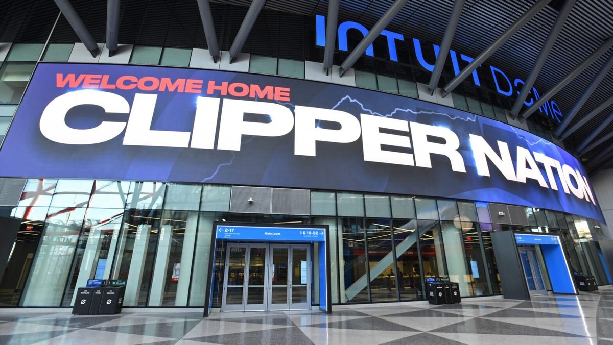 Milwaukee Bucks at LA Clippers at Intuit Dome