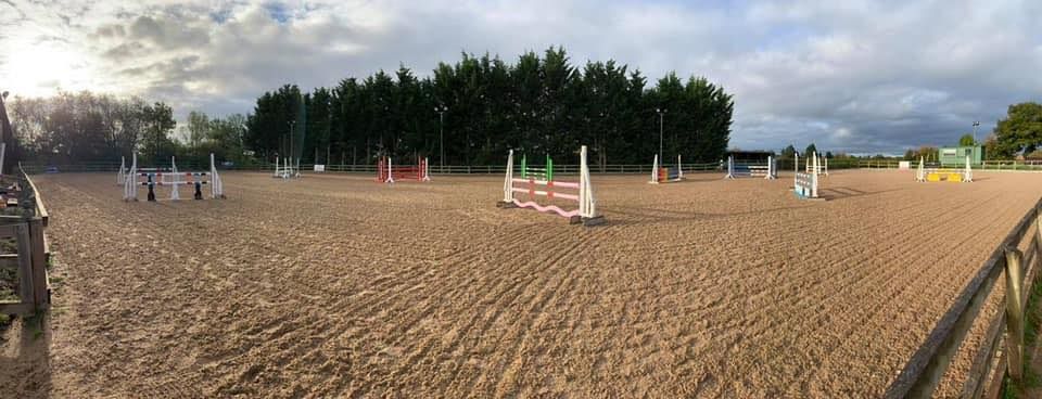 Thursday Evening Clear Round 
