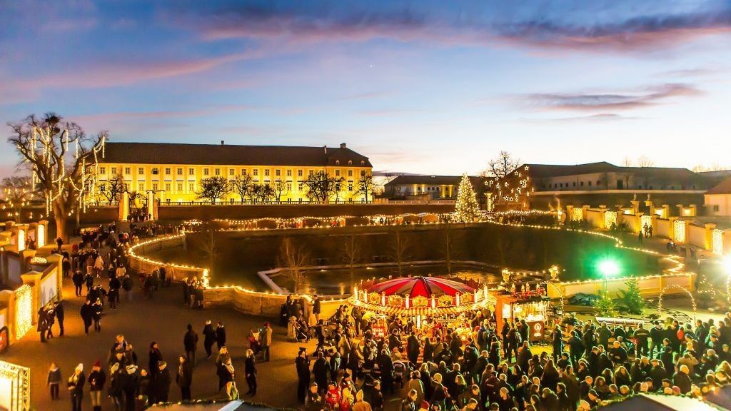 Weihnachtsmarkt auf Schloss Hof