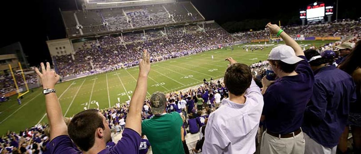 BYU Cougars at TCU Horned Frogs Football at Amon G. Carter Stadium