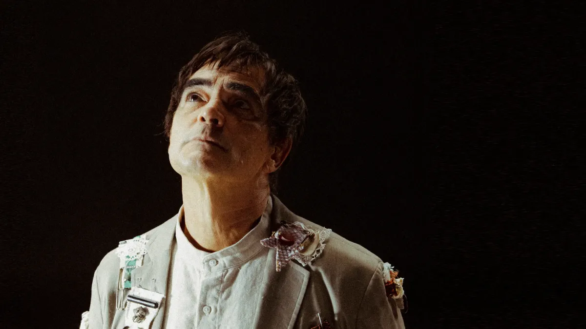 Samuel Rosa in Rio De Janeiro