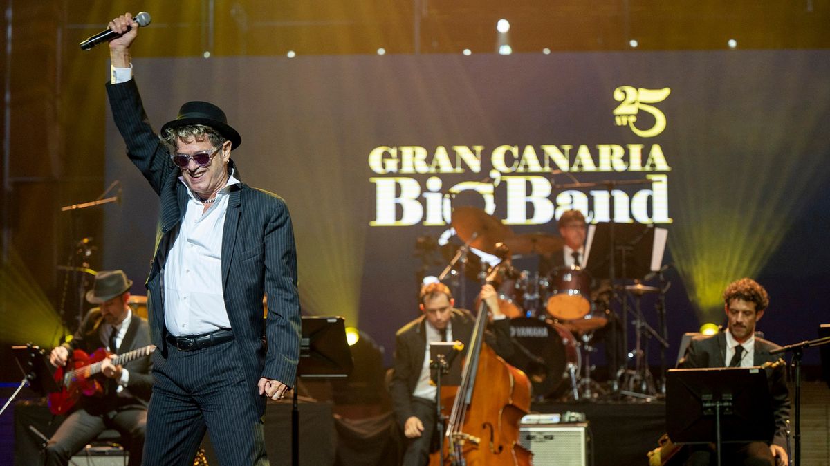 Santiago Auser\u00f3n y Gran Canaria Big Band - Proyecto Traves\u00eda