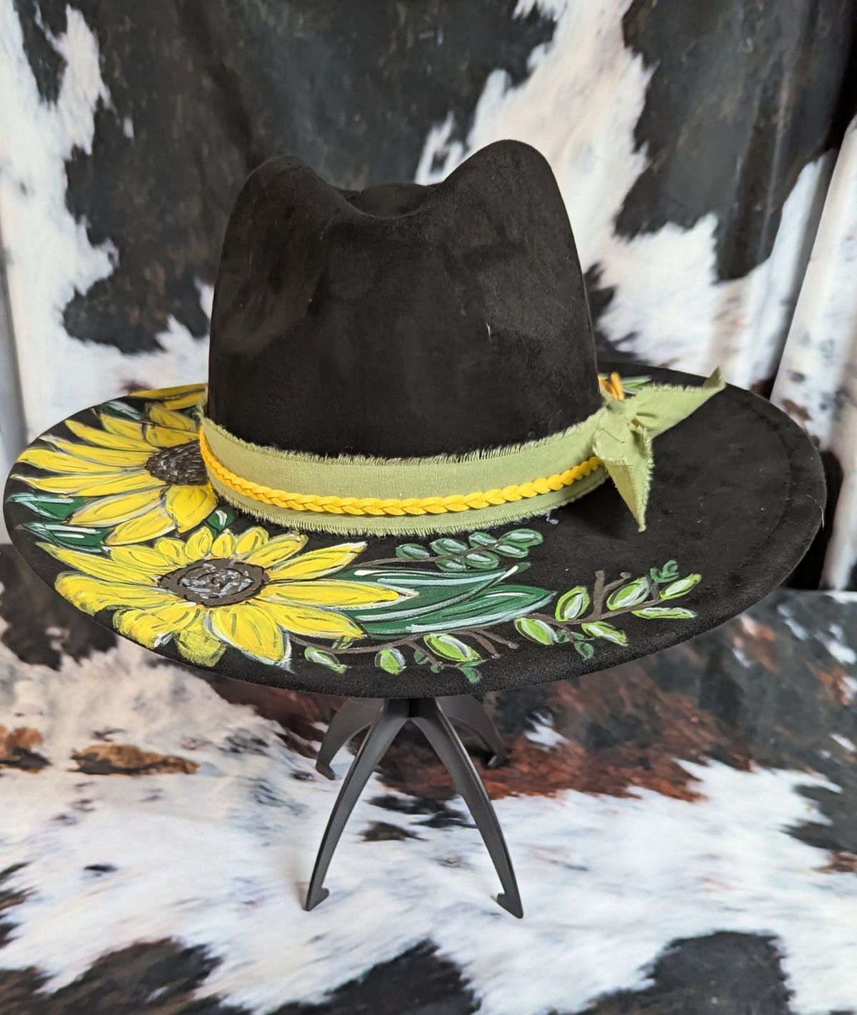 Whiskey Bean Boutique HAT PAINTING EVENT 