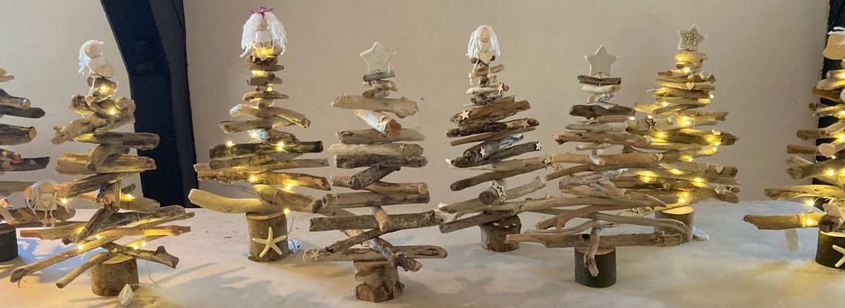 Driftwood Christmas tree workshop