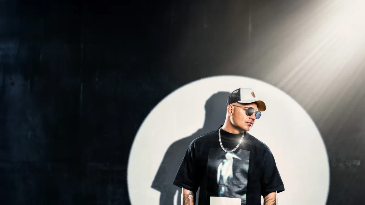 Pietro Lombardi, Dorfrocker in Pohlheim