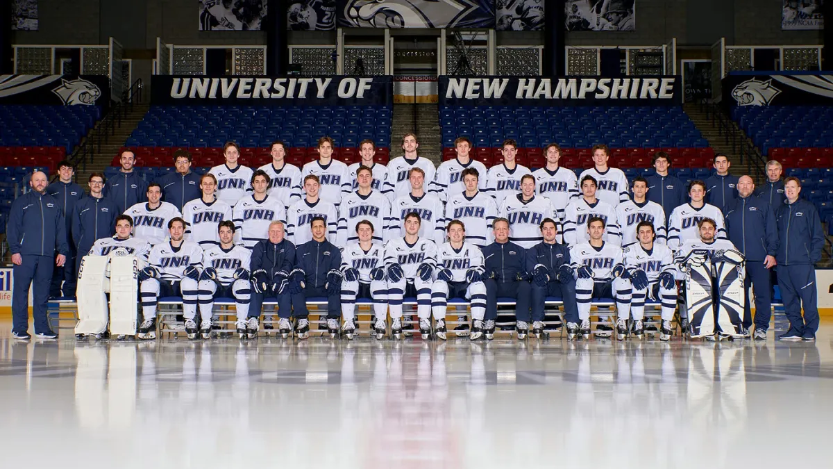 Quinnipiac Bobcats at New Hampshire Wildcats Mens Hockey