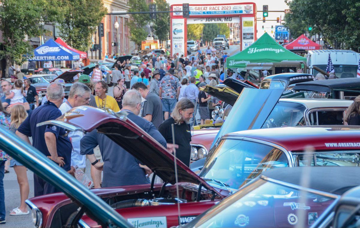 Great Race Evening Stop - Lawrenceburg, IN, Lawrenceburg Main Street ...