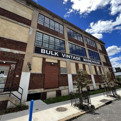 Bulk Vintage Clothing