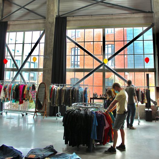 Vintage Kilo Sale \u2022 Aalen \u2022 Festsaal
