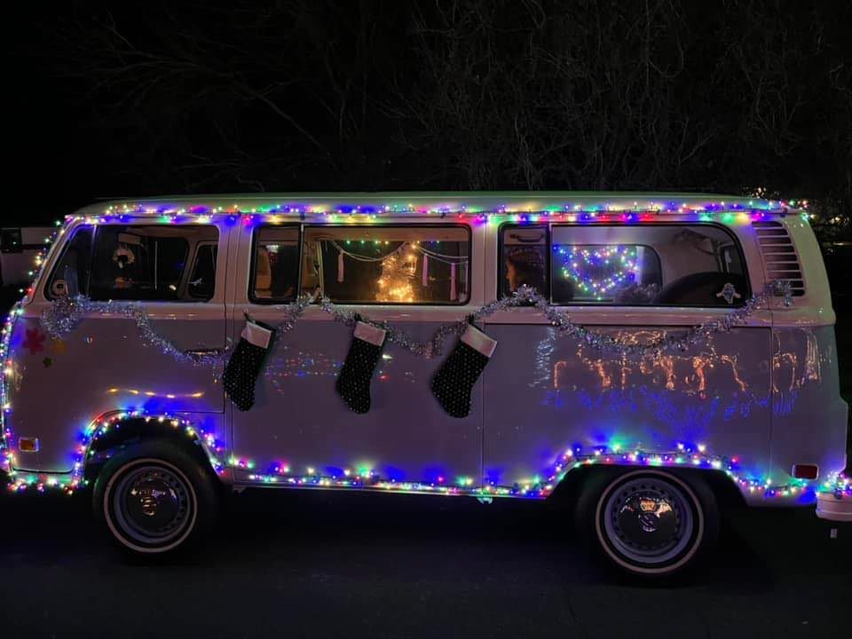 Oregon Volkswagens on Parade - Veneta Light Parade