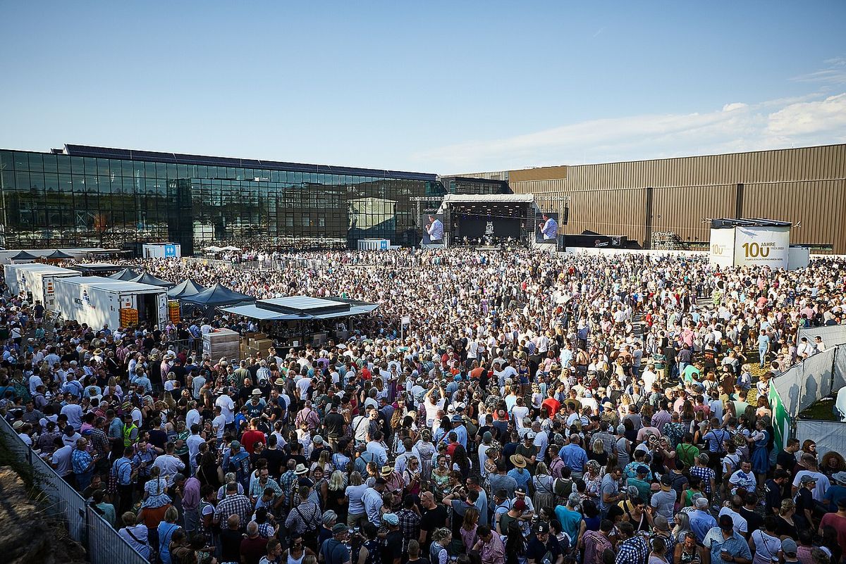 Andreas Gabalier at Barclays Arena - Hamburg