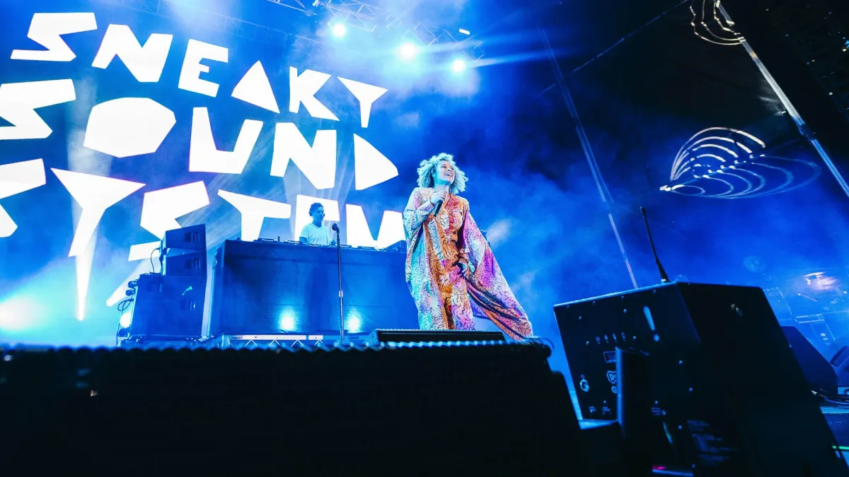 Sneaky Sound System, Dirty South, Kid Kenobi in Spring Hill