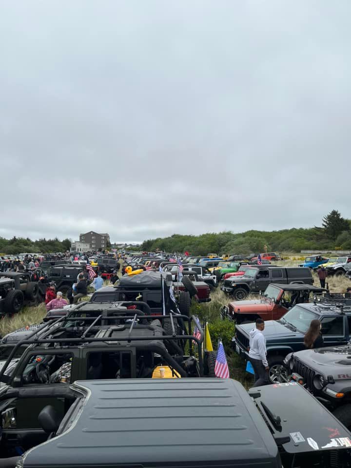 Jeeps Go Topless Day in Ocean Shores-Clean Shores