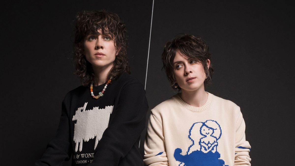 TEGAN & SARA BOOK TOUR