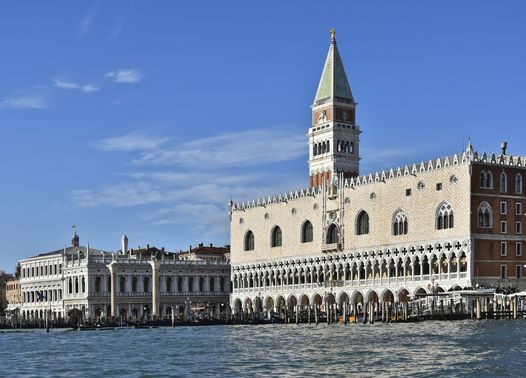Virtual Venice Italy: Guided Tour of St. Mark\u2019s Square