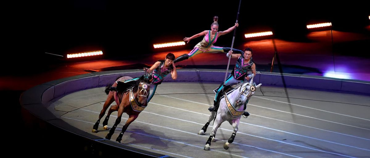 Parking Ringling Bros. and Barnum & Bailey Circus - Elmont