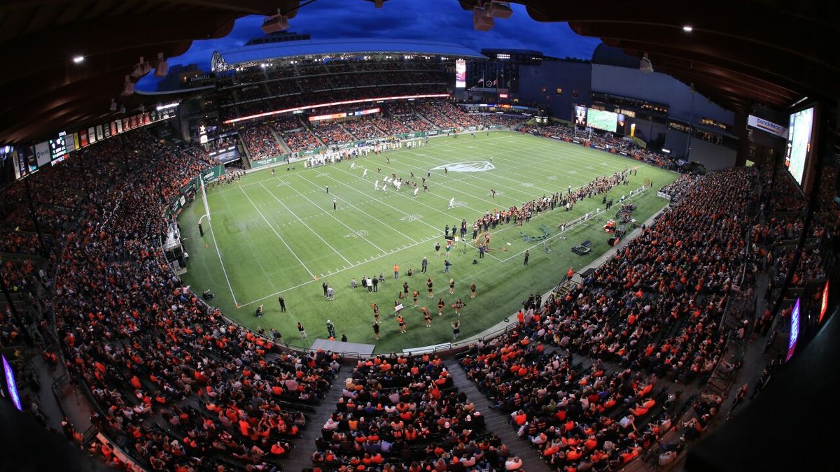 Montana Grizzlies Football at Portland State Vikings Football