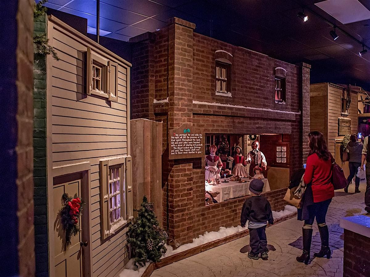 Wanamaker Building Dickens Village at the Wanamaker Building, The Wanamaker Building ...