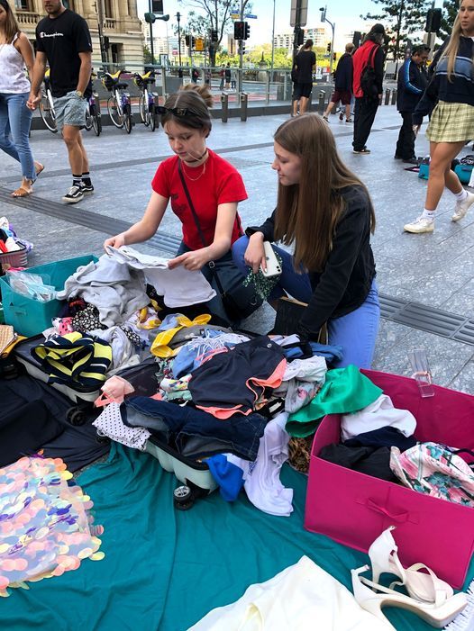 Suitcase Rummage in Brisbane City!